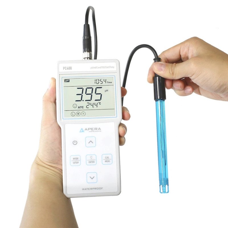 PC400 Portable pH / Conductivity / TDS Meter