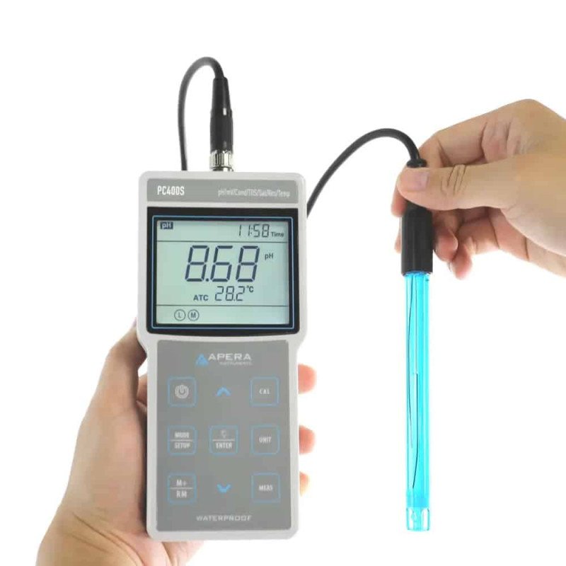 PC400S Portable pH/Conductivity/TDS Meter with GLP Data Management and USB Output PC400S Portable pH/Conductivity/TDS Meter with GLP Data Management and USB Output