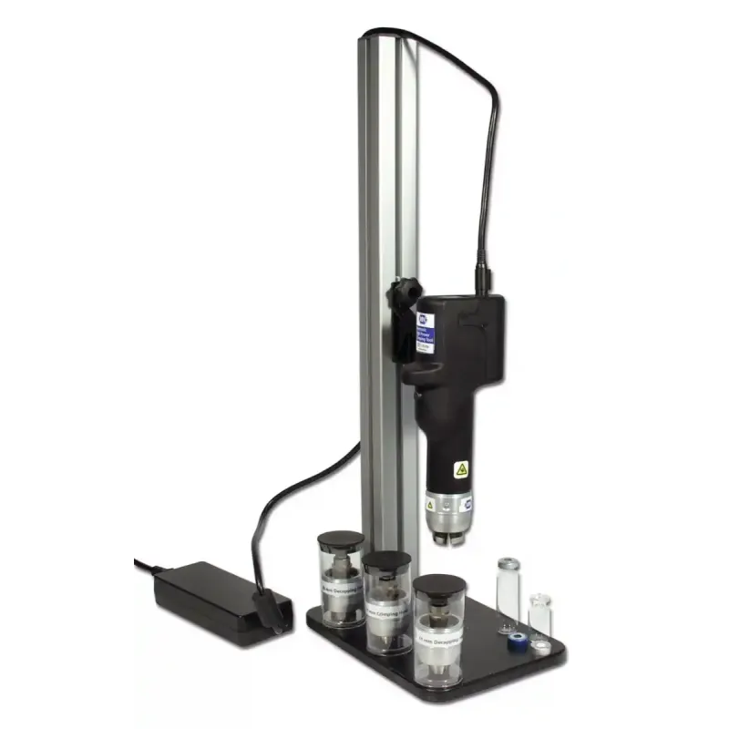 Electronic high power crimping tool with power supply and European power cord