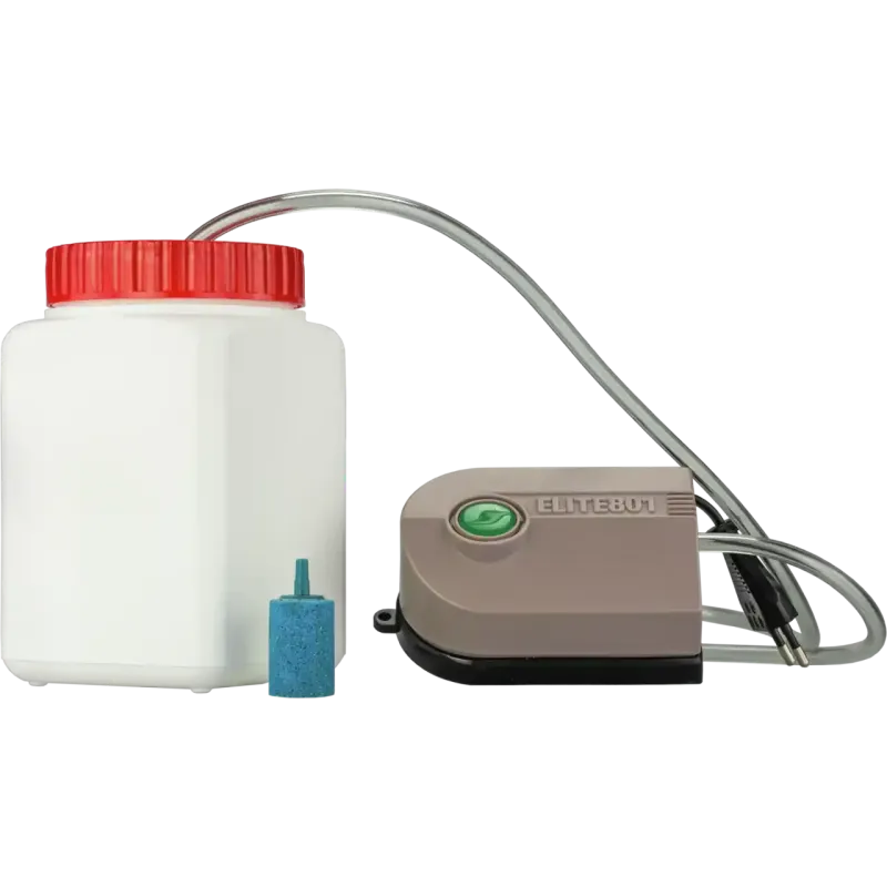 NANOCOLOR BOD5-W accessories package consists of: 1 electric air pump, 1 PE container 10 L, 1 lid with bore-hole, 1 flexible tube 1 m, 2 aerating bricks, 4 Winkler bottles, 1 laboratory bottle 1 L
