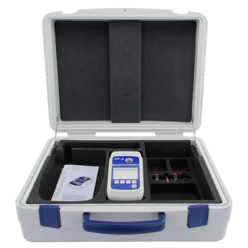 NANOCOLOR reagent case with photometer PF-3 COD with additional space for 1 heating block NANOCOLOR VARIO C2 or NANOCOLOR VARIO Mini, 2 pipettes and 3 NANOCOLOR tube tests